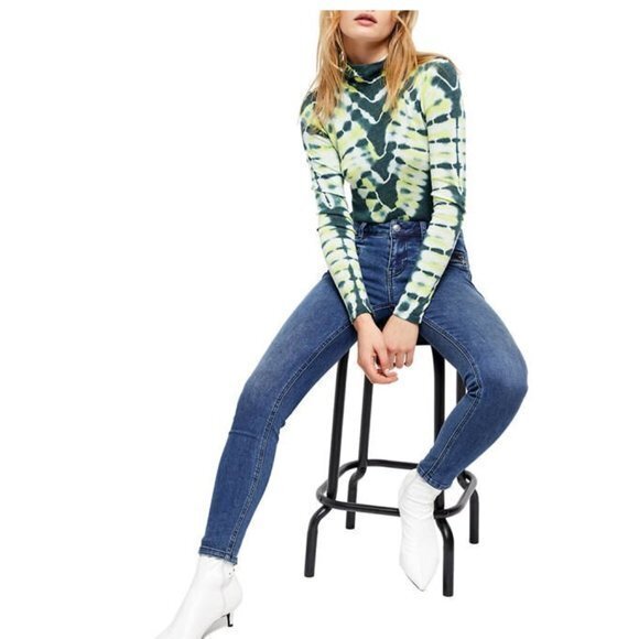 Free People Jet Low-Rise Skinny Jeans. 25 - Picture 4 of 13